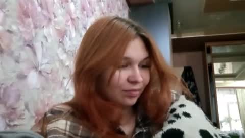 Hello Eva here   Help me to make 100 thumbs up 333 online show from October 25, 2025, 10:12 am