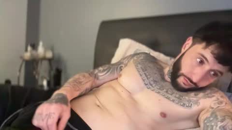 Snapshot of cicigetthe85 chatting on February 5, 2026, 12:48 am cicigetthe85 online show from February 5, 2026, 12:48 am