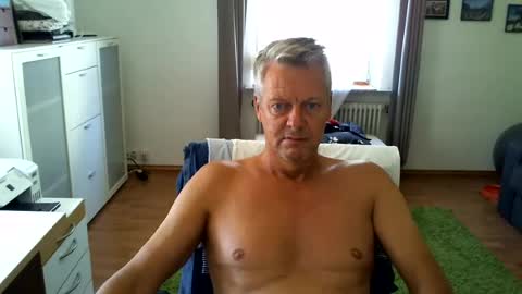 Snapshot of ciel6 chatting on July 10, 2026, 9:34 am ciel6 online show from July 10, 2026, 9:34 am