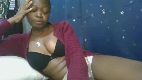 cilia petite online show from February 24, 2025, 11:21 am