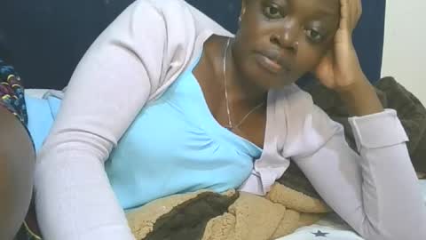 cilia petite online show from September 23, 2025, 8:45 pm