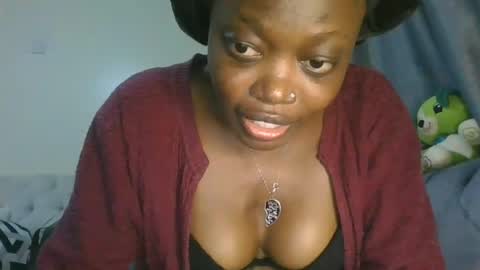 cilia petite online show from June 11, 2026, 7:12 pm