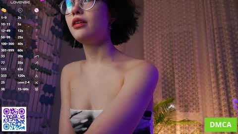   L  online show from February 5, 2026, 5:50 pm