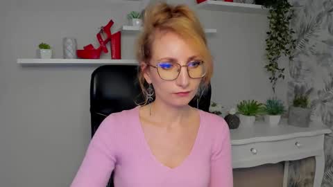 Cinderella online show from March 4, 2026, 6:30 am