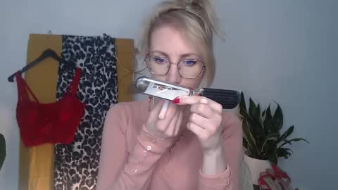 Cinderella online show from April 14, 2026, 5:24 am