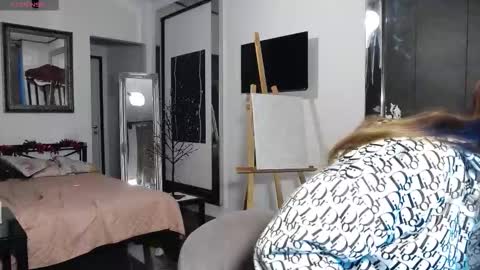 Cindy online show from December 17, 2025, 6:08 am