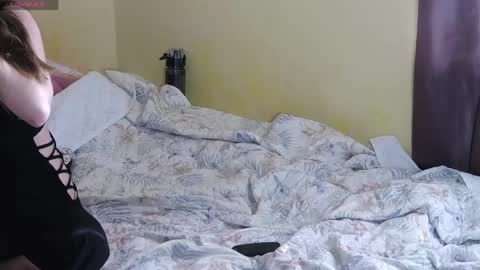 Cindy online show from April 13, 2026, 6:19 am