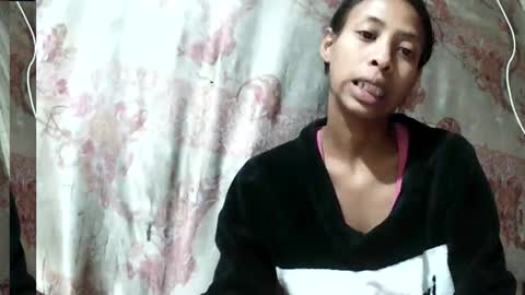 cindyx69 online show from December 19, 2025, 6:37 pm