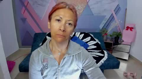  CINTIA  online show from February 10, 2025, 11:25 am