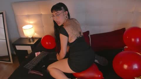 Cintya online show from February 24, 2025, 10:03 pm