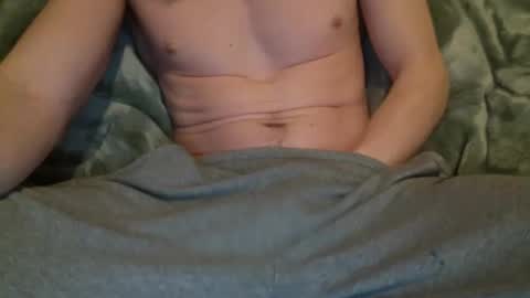 Snapshot of circumsizedbandit chatting on February 19, 2025, 9:28 am circumsizedbandit online show from February 19, 2025, 9:28 am