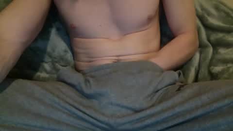 Snapshot of circumsizedbandit chatting on February 21, 2025, 10:28 am circumsizedbandit online show from February 21, 2025, 10:28 am