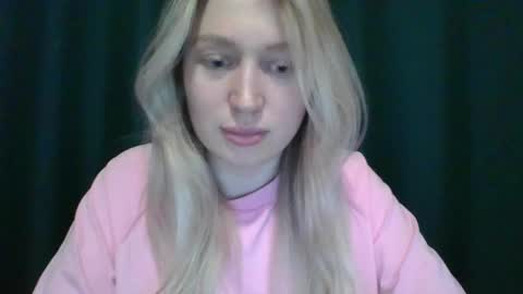 Snapshot of citrusblissss chatting on March 7, 2025, 3:18 pm citrusblissss online show from March 7, 2025, 3:18 pm