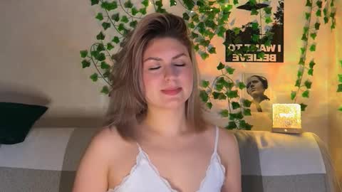 karina online show from November 22, 2025, 1:32 pm