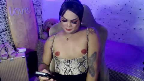 QUEEN CESS online show from April 15, 2026, 12:50 am