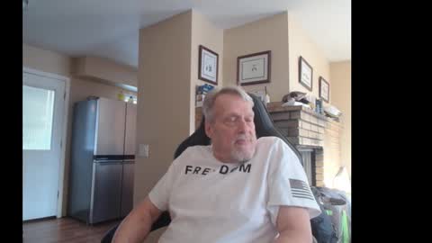 Snapshot of cjscout chatting on February 15, 2026, 11:45 pm cjscout online show from February 15, 2026, 11:45 pm