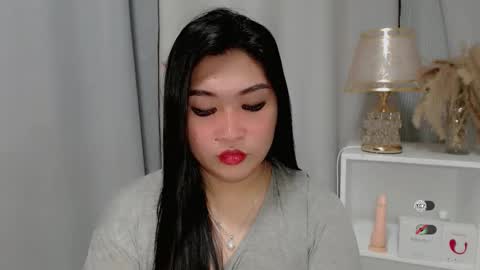 CLAIRE online show from June 4, 2026, 4:40 am