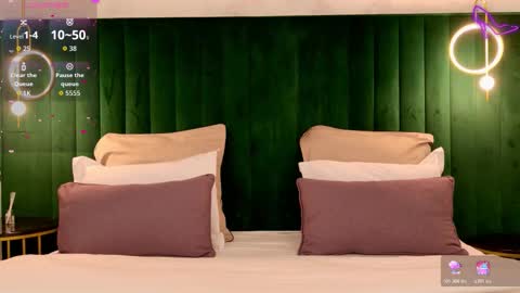 Claire online show from January 14, 2026, 12:22 pm