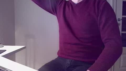 clamshive7 online show from February 9, 2026, 6:12 pm