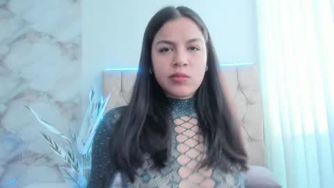 Clara4w online show from May 9, 2026, 11:59 am