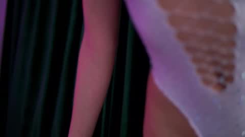 Clara online show from February 8, 2026, 7:06 pm