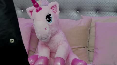 Snapshot of clarahazell chatting on December 30, 2024, 2:53 am ClaraHazel online show from December 30, 2024, 2:53 am