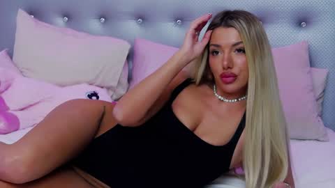 Snapshot of clarahazell chatting on January 5, 2025, 7:28 am ClaraHazel online show from January 5, 2025, 7:28 am