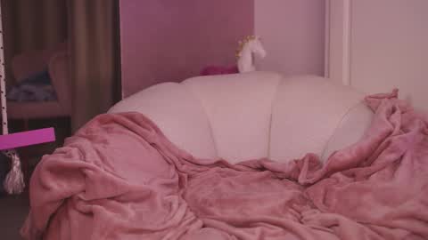Snapshot of clarahazell chatting on September 11, 2025, 2:33 am ClaraHazel online show from September 11, 2025, 2:33 am