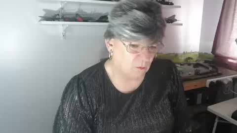 Snapshot of clarem chatting on April 4, 2026, 11:18 am clare nylons online show from April 4, 2026, 11:18 am