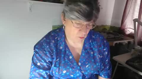 Snapshot of clarem chatting on April 15, 2026, 8:32 am clare nylons online show from April 15, 2026, 8:32 am