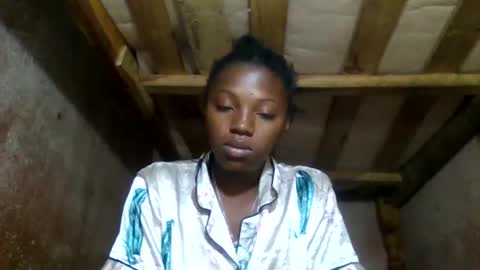 clarisse98 online show from May 18, 2026, 4:51 am