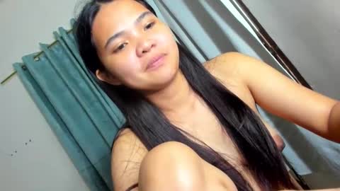 Snapshot of clarita_moore1000 chatting on January 18, 2025, 10:28 am Rita online show from January 18, 2025, 10:28 am