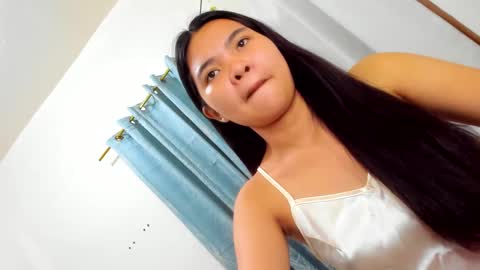 Snapshot of clarita_moore1000 chatting on February 20, 2025, 8:17 am Rita online show from February 20, 2025, 8:17 am