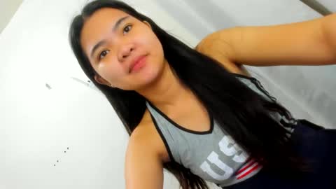 Snapshot of clarita_moore1000 chatting on March 10, 2025, 1:56 am Rita online show from March 10, 2025, 1:56 am