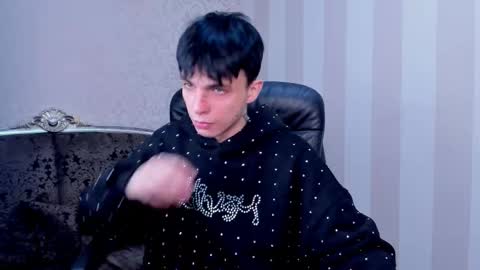 Snapshot of clarkbev chatting on February 20, 2026, 8:42 pm Clark online show from February 20, 2026, 8:42 pm