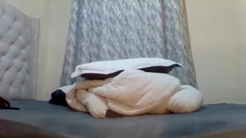 carmen online show from April 4, 2026, 8:28 pm