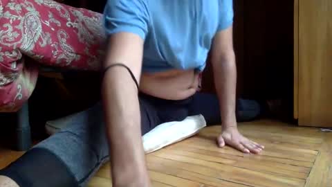 Snapshot of claudi779 chatting on January 2, 2025, 2:46 pm claudi779 online show from January 2, 2025, 2:46 pm