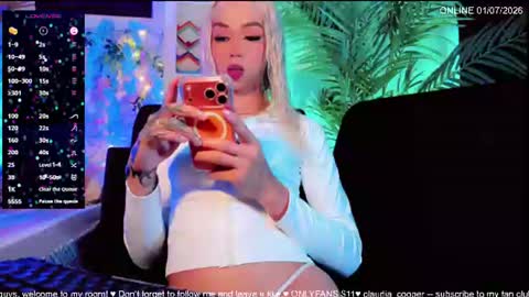 Snapshot of claudia_cooper chatting on July 1, 2026, 10:42 pm online show from July 1, 2026, 10:42 pm
