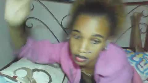 claudianne online show from April 15, 2026, 6:42 am