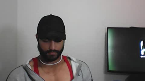 Snapshot of claybrown_ chatting on February 3, 2026, 1:37 am Clay online show from February 3, 2026, 1:37 am