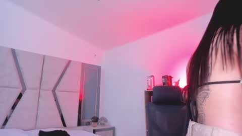 Cleo Adams online show from September 14, 2025, 4:00 am