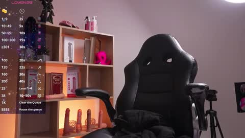 Snapshot of cleeoadams_ chatting on February 2, 2026, 5:06 am Cleo Adams online show from February 2, 2026, 5:06 am