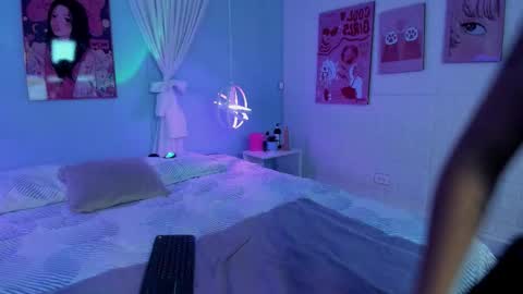 Cleo  online show from February 3, 2026, 11:37 am