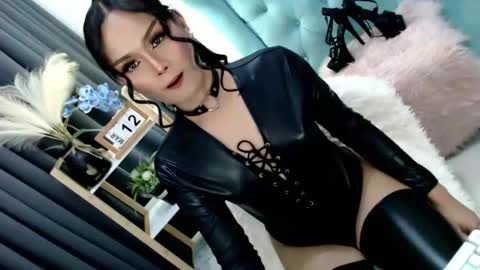 Cleo online show from March 12, 2025, 12:20 am