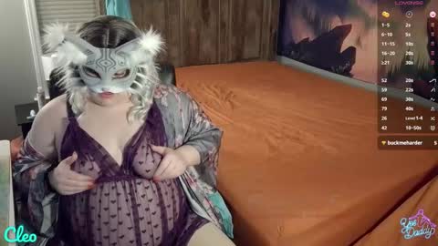 Snapshot of cleothedesertkitten chatting on January 6, 2026, 1:42 am Cleo the Desert Kitten online show from January 6, 2026, 1:42 am