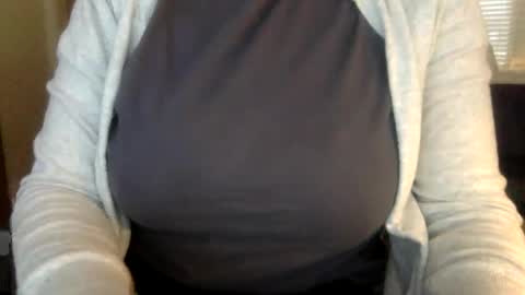 Cleverlittleminx online show from December 10, 2024, 4:27 pm