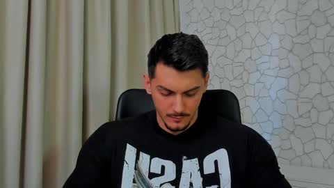 Snapshot of clintmasterss chatting on February 10, 2025, 8:42 am ClintMasterss online show from February 10, 2025, 8:42 am