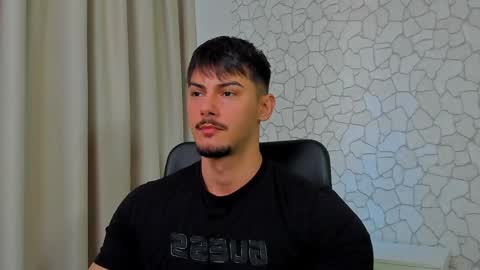 Snapshot of clintmasterss chatting on February 11, 2025, 7:33 am ClintMasterss online show from February 11, 2025, 7:33 am