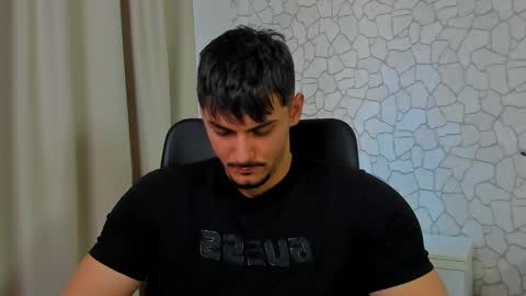 Snapshot of clintmasterss chatting on February 11, 2025, 1:41 pm ClintMasterss online show from February 11, 2025, 1:41 pm