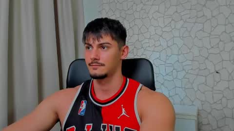 Snapshot of clintmasterss chatting on February 13, 2025, 12:54 pm ClintMasterss online show from February 13, 2025, 12:54 pm